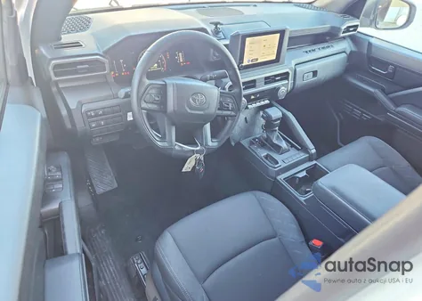 2025 Toyota Tacoma Xtracab z USA, uszkodzony, nr VIN 3TYJDAHN8ST030141